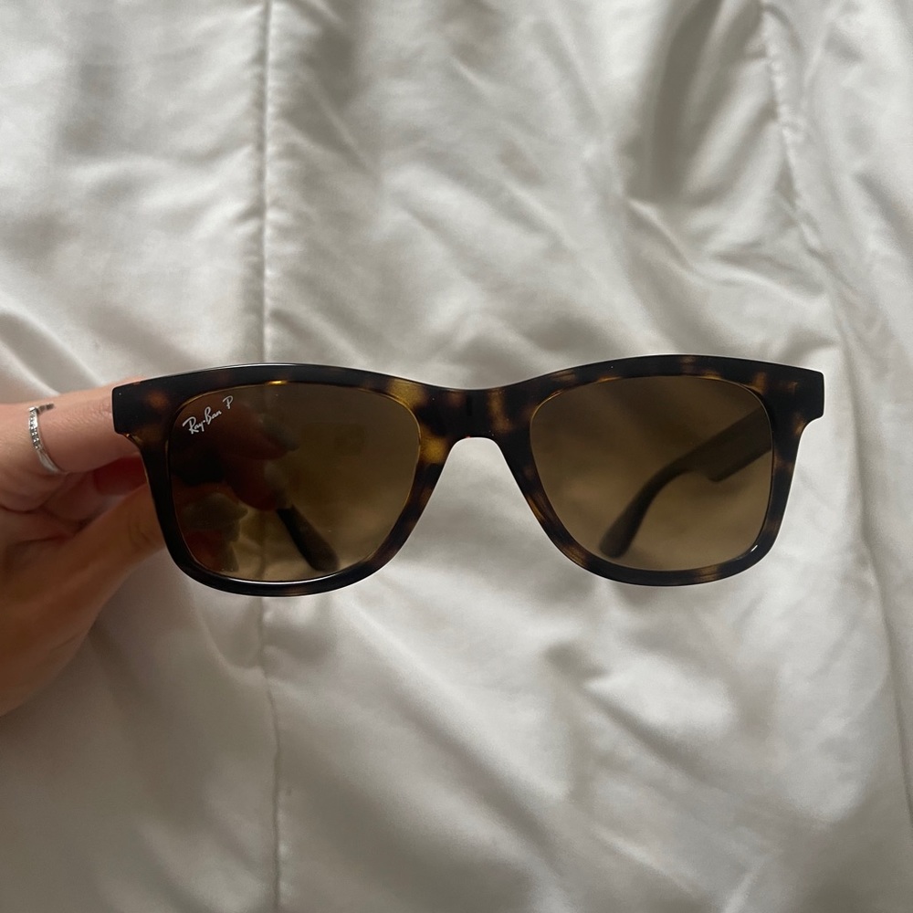 Ray ban sunglasses